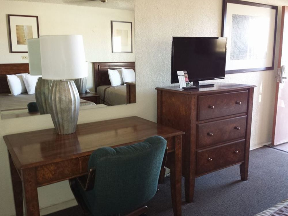 Brunner'S Inn And Suites El Centro Luaran gambar
